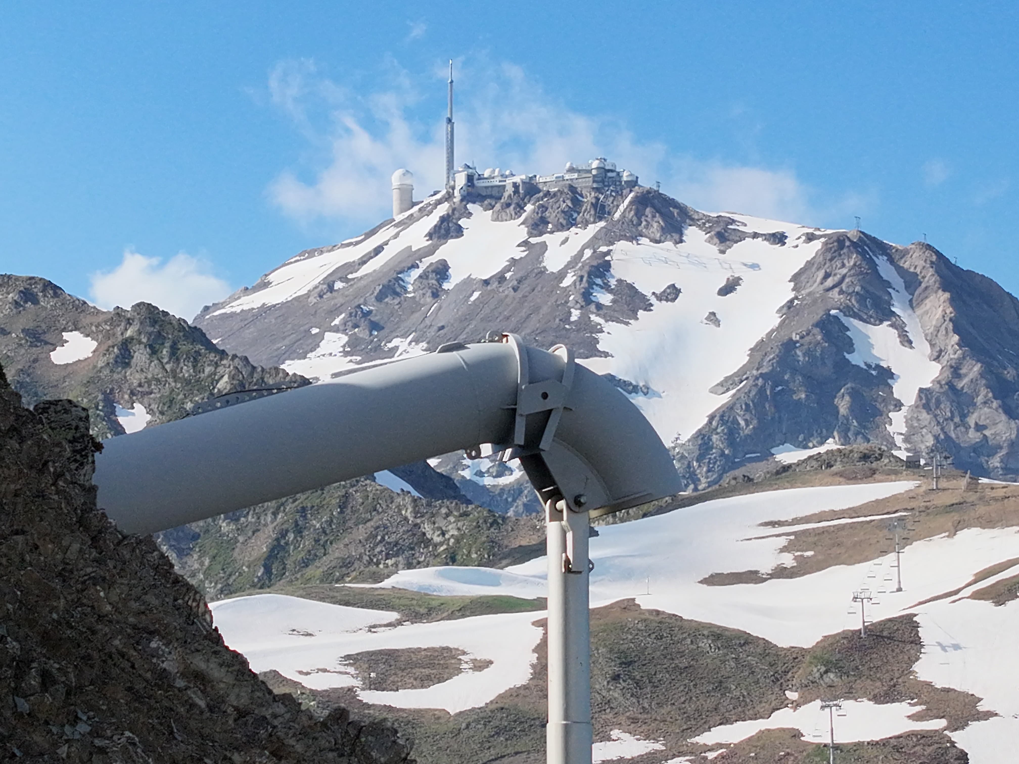 Inspection par drone d'un dispositif Gazex de déclenchement d'avalanche